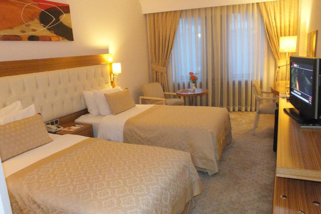 Park Royal Hotel Adana Eksteriør billede