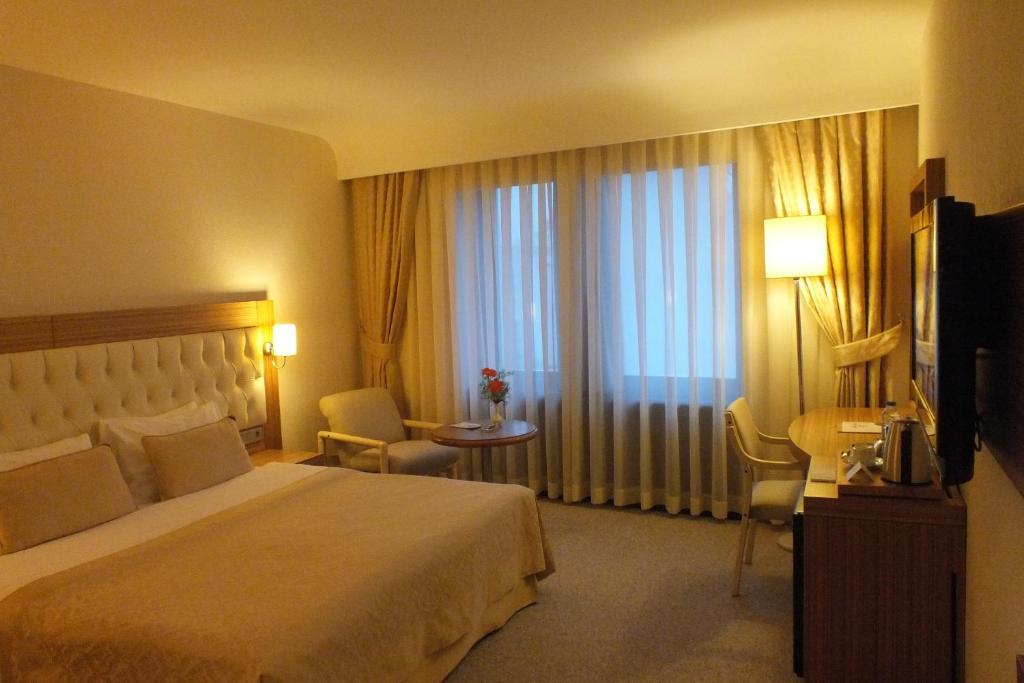 Park Royal Hotel Adana Værelse billede